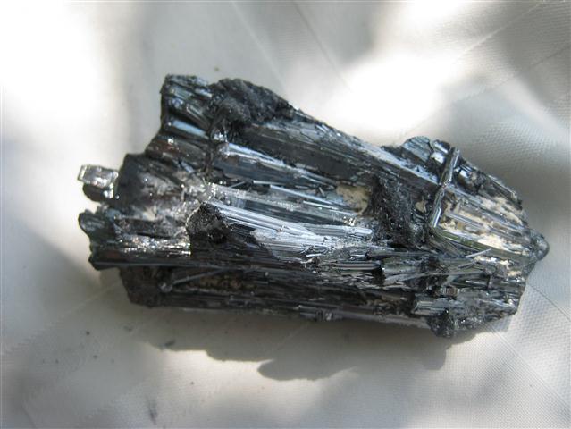 Stibnite can help to stabilize ones economy 3033